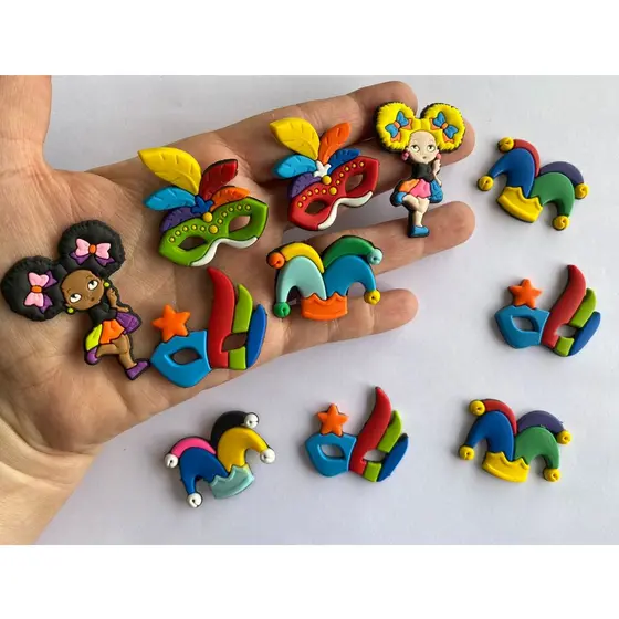KIT APLIQUE CARNAVAL , 20 PEÇAS DIVERSOS MODELOS