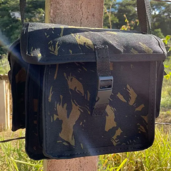 Bolsa em lona impermeavel Camuflado