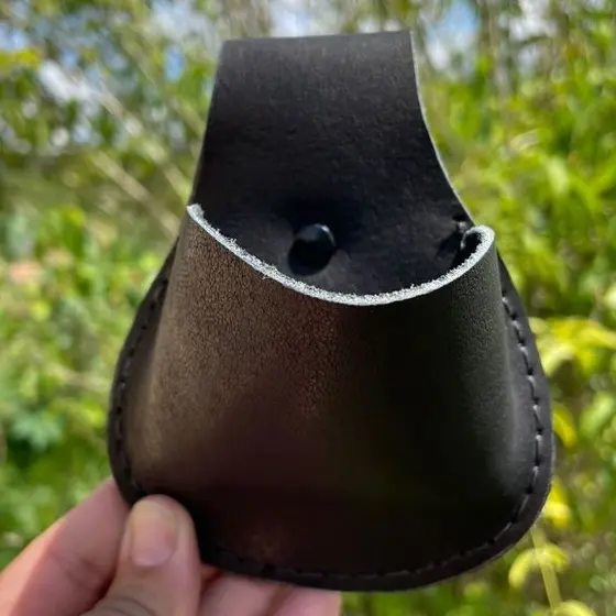 Bolsinha para Guardar Giz de Sinuca na Cor Preta