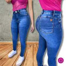 Calça Jeans Feminina Skinny Bigode com USD Elastano Cintura Alta Efeito Levanta Bumbum
