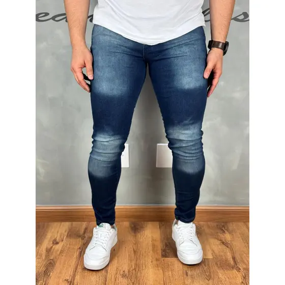Calça Jeans Básica Super Skinny Premium 09