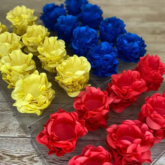 120 forminhas STYLE modelo flor CORES BRANCA DE NEVE  para doces finos para aniversario festas