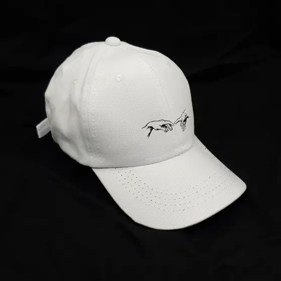 Boné Branco Michelangelo Mãos Boné Masculino Feminino Modelo Baseball Strapback Unissex