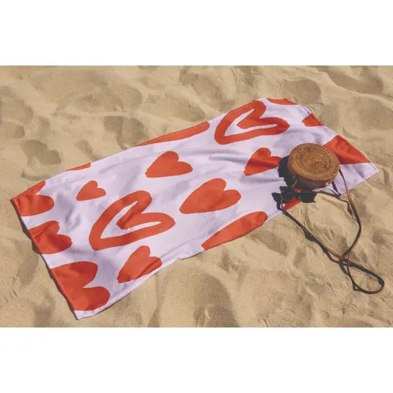 Toalha de Banho, Praia e Piscina 1,40x0,70 | Leve, Macia e Secagem Rápida | Coração, Love