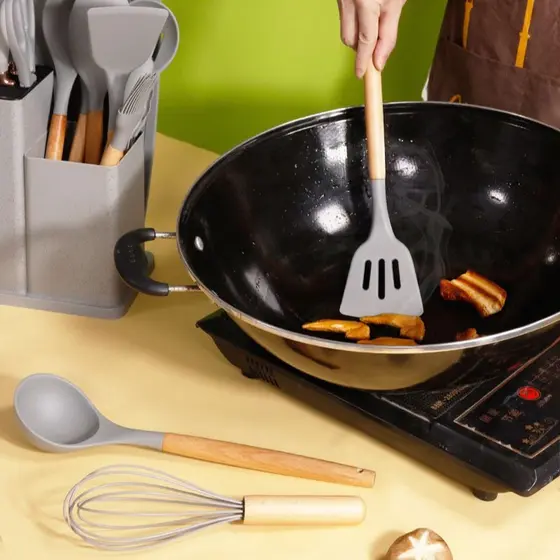 Cinzento Kit C/12 Pçs Utensílios De Cozinha Colheres Espatula Silicone Cabo Madeira Decoração Promoção