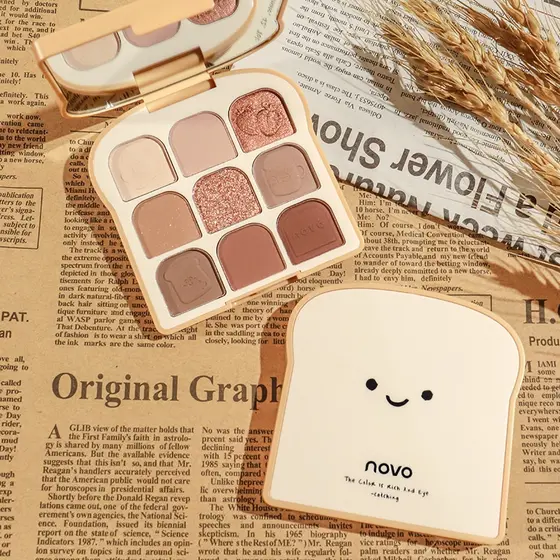 NOVO Brinde 9 Cores Paleta De Sombras Foscas Peroladas/Olho/Maquiagem Feminina/Cosméticos/Duradoura/Natureza