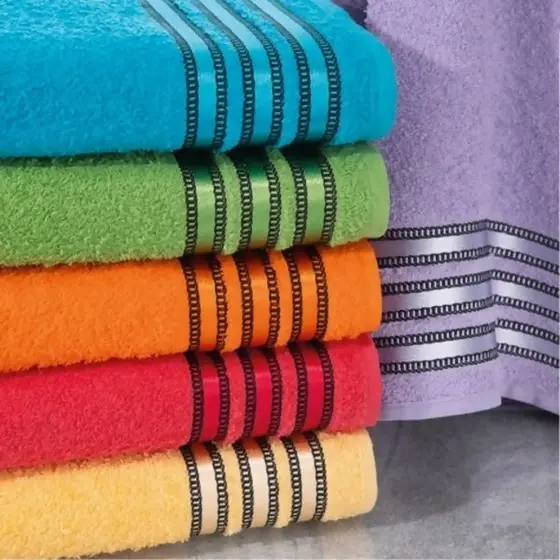 Toalha de Rosto 50x80 cm Felpuda Petra 325g/m² 100% Algodão Macia Absorvente