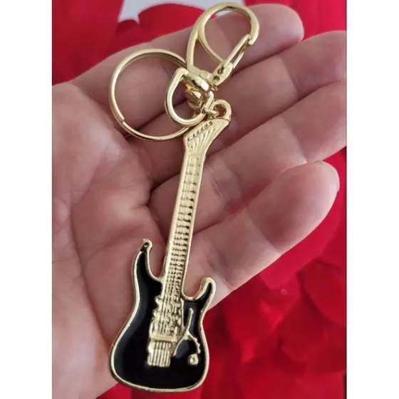 Chaveiro Musical Instrumento Musical Dourado