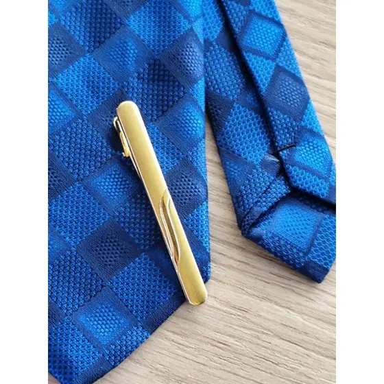 Kit 3 Unidades de Prendedor de Gravata Dourado Tradicional 6cm Premium e Sofisticação Variados