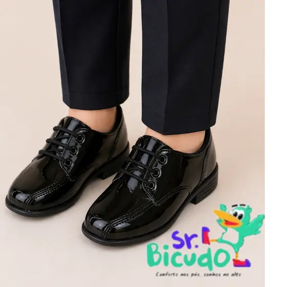 Sapato social infantil masculino preto envernizado com cadarço
