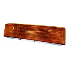 LANTERNA PISCA INFERIOR F-1000 LADO DIREITO F-1000/F-4000 1997/1998 CÓDIGO FORD F5TZ/13200/AB PARALELO PRIMEIRA LINHA (TYC)