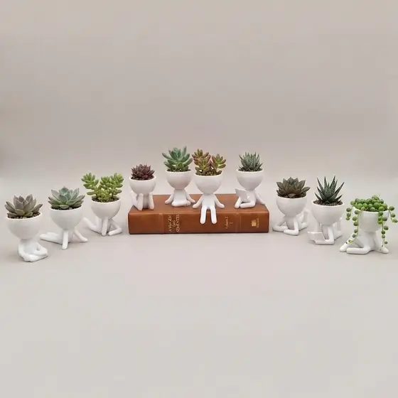 Kit 10 Vasinhos Robert Bob Coleção Completa, Decoração de Casa Minimalista e Criativa - 6cm