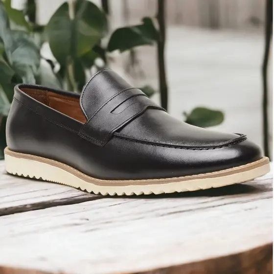 Sapato Social Masculino em Couro Legítimo Mocassim Loafer Slip On Forro e Palmilha em Couro Elegante e Luxuoso