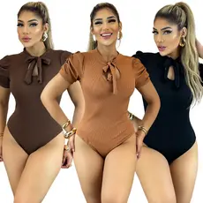 Body Estilo Princesa Decote Ajustável Valoriza a Silhueta Tecido Macio ao Corpo Elegante e Versátil