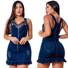 Jardineira Jeans Feminina Saia Com Detalhe De Babado Valoriza a Silhueta Modelagem Diferenciada