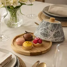 Cloche Porta Queijo Doces Cerâmica Acinzentada Madeira Pinus
