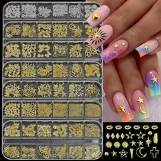 Caixa c/12 Grades Decoração Unhas Metal Dourado Prata Charms Estrelas Lua Corações Laços Pedrarias Nail Art