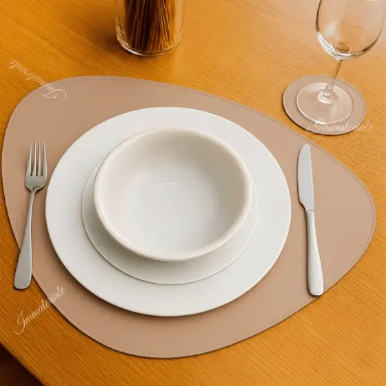 Kit Jogo Americano Mesa de Jantar Dupla face com Porta Copos em Couro PU Premium