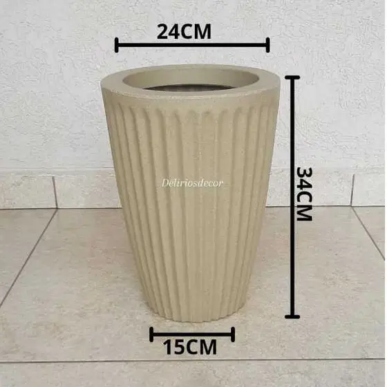 Vasos para Plantas e Flores, Decorativo Reciclável em Polietileno, Coluna Romana P - Cód 40