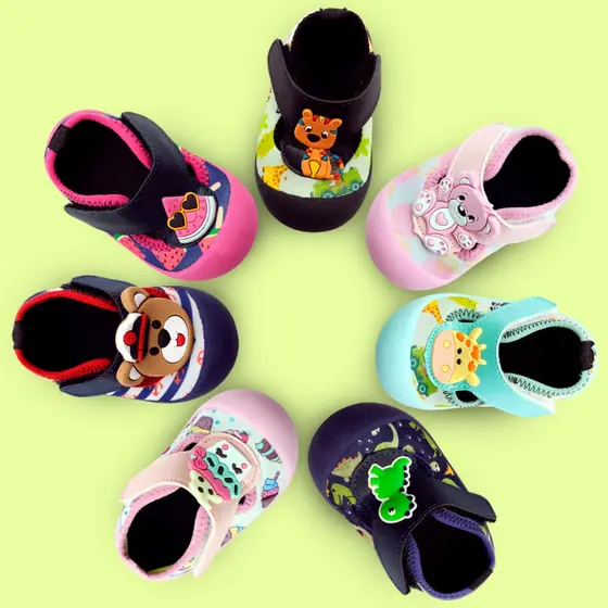 Sapameia infantil Antiderrapante Bebê Menina Menino Ursinho Cupcake Dinossauro Aranha Lolikids