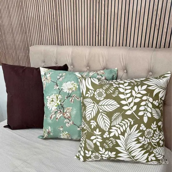 Kit 2 Almofadas Cheia Grande 60x60 Almofadão Impermeável 100% Algodão Estampas Variadas