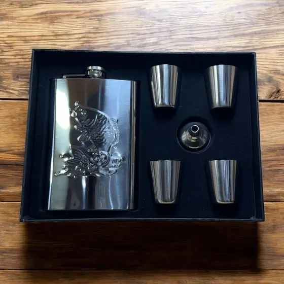 Cantil Whisky Porta Bebida 9oz 270ml - Kit 4 Copos - Funil