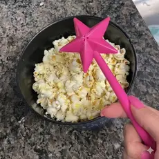 Varinha Mágica Porta Temperos com Funil - Saleiro Divertido para Cozinha