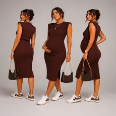 Vestido para Grávida Colado Midi Gestante Canelado Muscle Tee com Fenda  Confortável Casual e Elegante