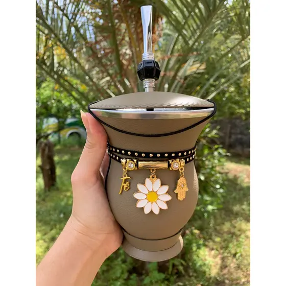Kit Chimarrão Completo: Cuia de Porongo Revestida em Material Sintético + Bomba em Inox  + Pulseira- Diversas Cores