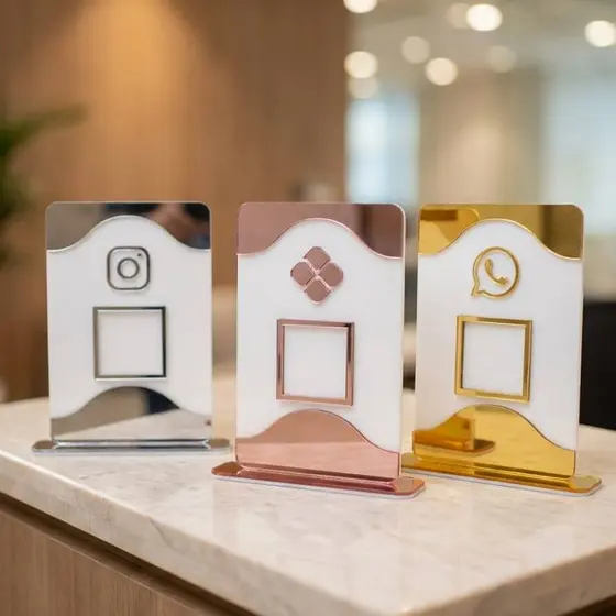 Display Em Acrílico Para Um QR Code Uso Comercial Redes Sociais Pix Wi-Fi