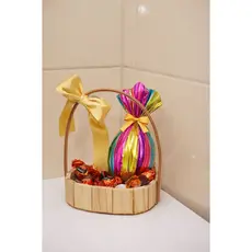 KIT COM 20 CESTAS PINUS OVAL PASCOA CHOCOLATE PRESENTE PERFUMES CESTINHAS 15 CM COM ALÇA