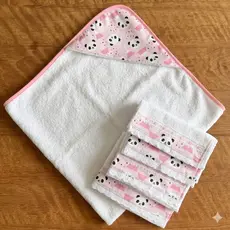 Kit 1Toalha de Bebe e 4 Toalhinhas de boca Felpuda
