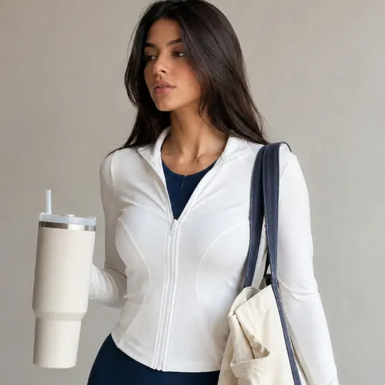 Jaqueta Feminina Gringa Manga Longa Dri-Fit Poliamida com Ziper e Dedeira