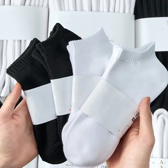 Kit  Pares de Meias Soquetes Preto e Branco Cano Baixo - Meia Unisex