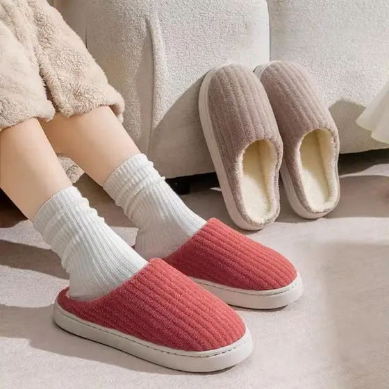 Pantufa Feminina Masculino Chinelo Peluciada Antiderrapante