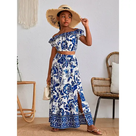 Conjunto Infantil Juvenil Feminino Saia e Top com estampa floral boho com acabamento de babados