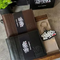 Presente Carteira Masculina Couro Com Chaveiro Cor Preto ou Marrom