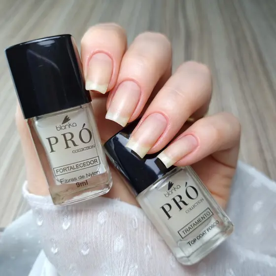 Kit Blindagem de Unhas Blanka : Fibras de Nylon  + Nivelador Fosco esmalte tratamento