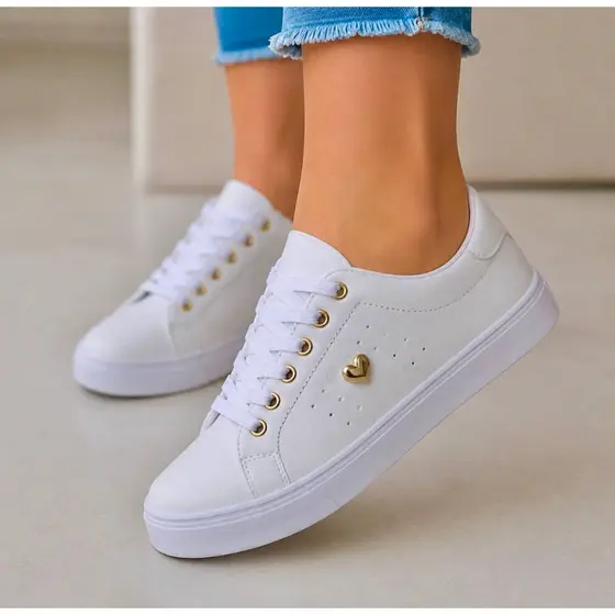 Tênis Feminino Coração Branco Elegante Casual Moda Sapatênis Estiloso Moda Luxo