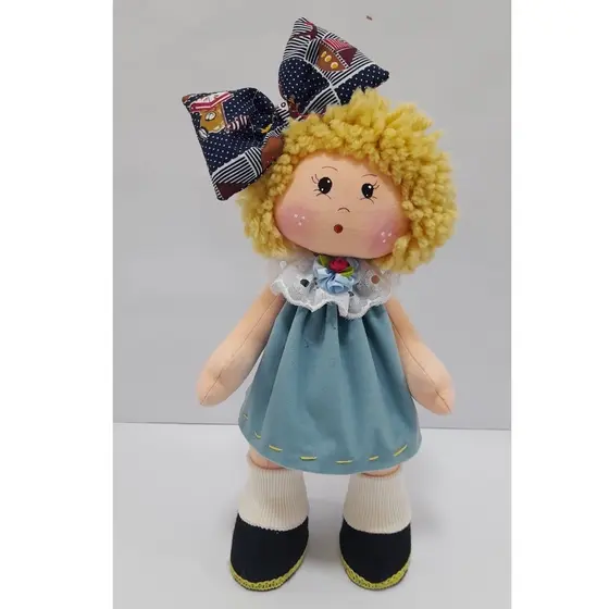 Boneca Lívia