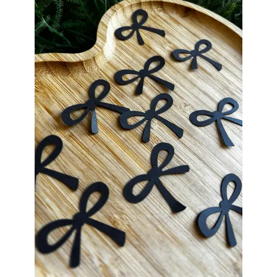 50 Lacinhos de papel 🎀 Festa laço preto / Lacinho Preto de Papel Scrap – Decoração de Festa ScrapFesta