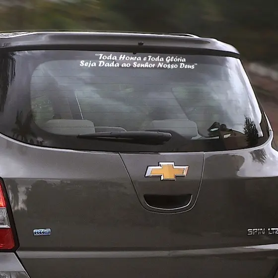 Adesivo De Carro Grande - ‘‘Toda Honra e Toda Glória Seja Dada ao Senhor Nosso Deus’’ Parabrisa, Lataria, Parede