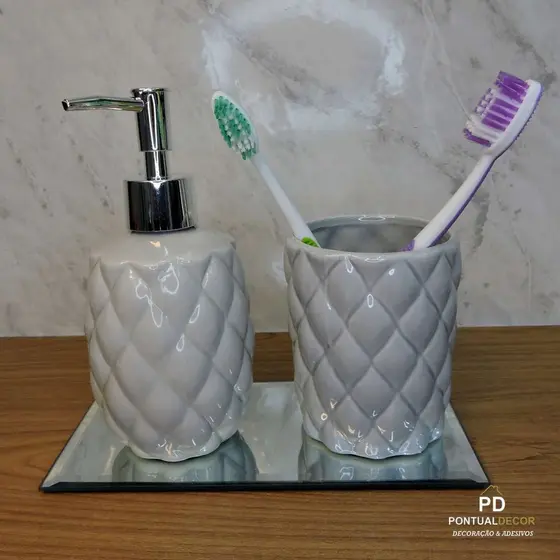 Kit Banheiro Saboneteira E Porta Escova Cinza