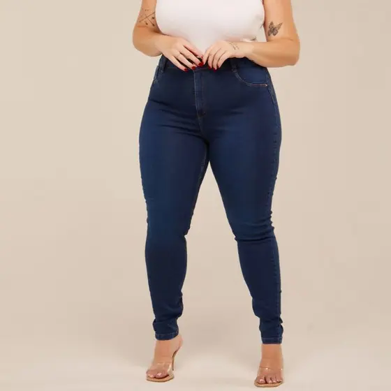 Calça Jeans Feminina Pluz size azul lisa modeladora com lycra encorpada premium lançamento