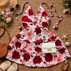 vestido feminino três Marias, vestido rodadinho estampa  exclusiva, com decote, amarração ajustável, godê ,curtinho.