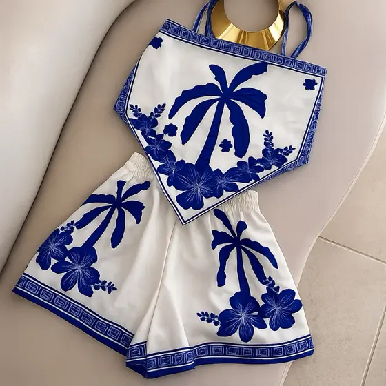 conjunto feminino lenço duas peça Cropped com short, look verão estampa tropical, conjuntos estampa localizada, cropped