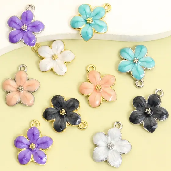10 Peças 6 Cores Gotejamento Óleo Doce Flor De Cerejeira Sakura Amuletos De Liga , Moda Fresca Suéter Corrente Colar Pul