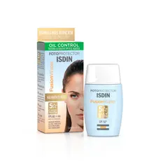 Protetor Solar Facial Isdin Fusion Water Star FPS60 com 30ml
