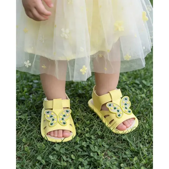 Sandália Infantil para Bebê com Conforto e Segurança/ copa/BORBOLETINHAS/BANDEIRINHA