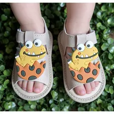 SANDALIAS DE BEBE MENINO DE DINOSSAURO NO OVO